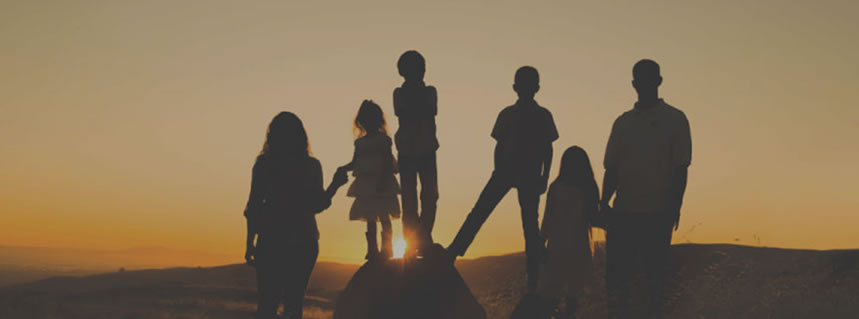 “Familias fuertes”